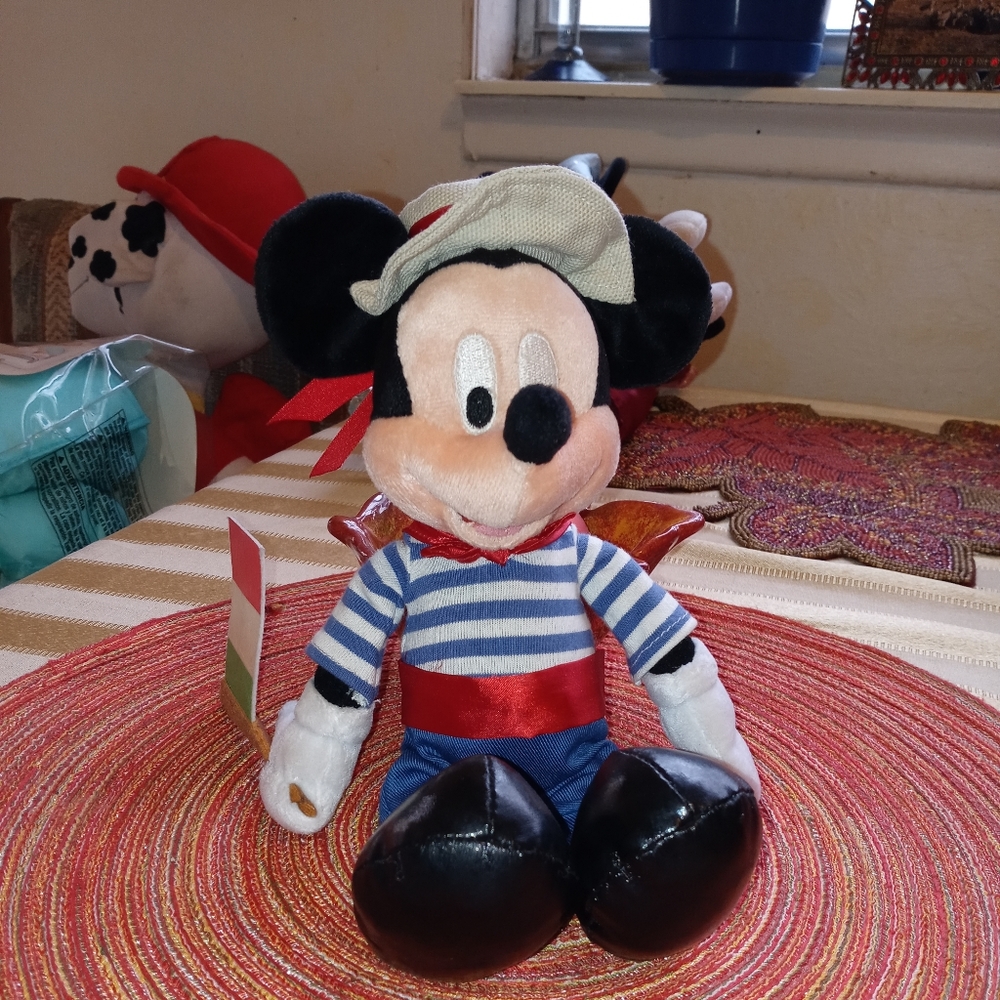 Small Italian Mickey